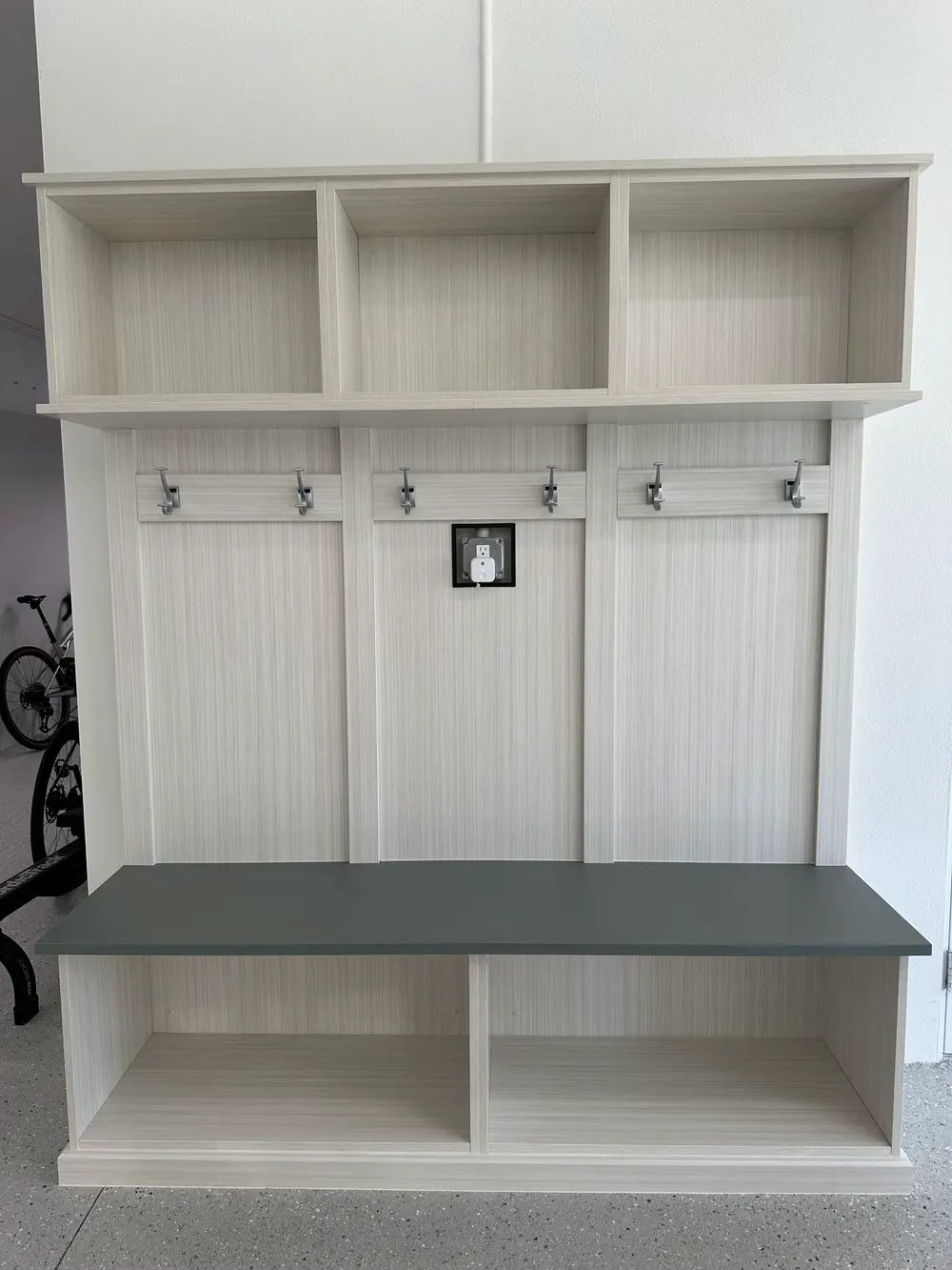 Mudroom by Gold Hammer LLC